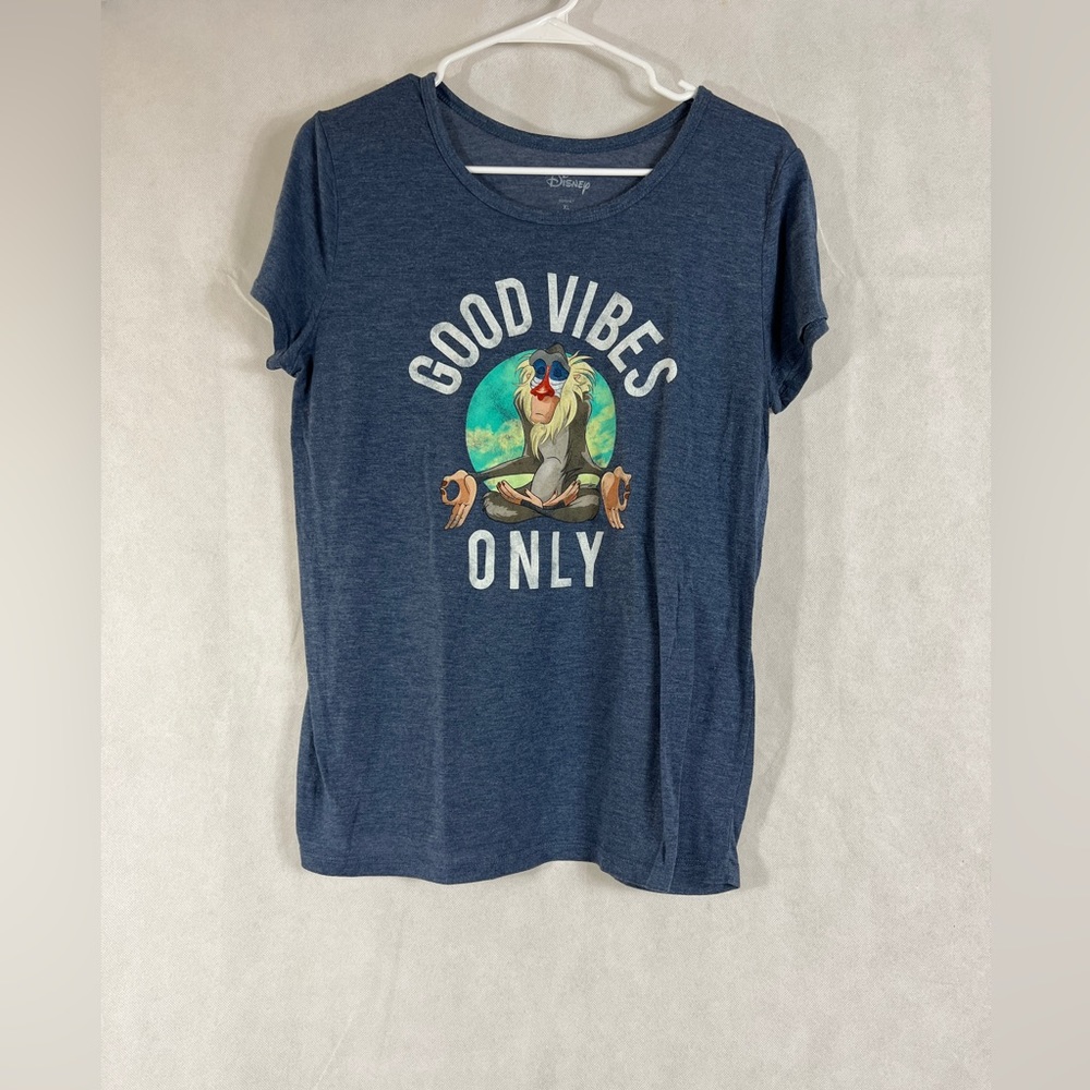 Disney lion king good vibes Rafiki shirt XL